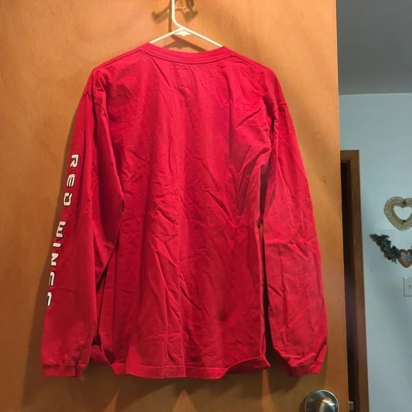 Detroit Redwings hockey t-shirt (Large) - Picture 6 of 6